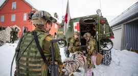 Politet trener sammen med Hæren og forsvarets sanitet på Rena.