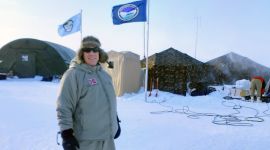 FFIs Vidar Forsmo i Camp Queenfish. Leiren har navn etter både dronningfisken, en makrellignende fisk i Stillehavet, og en av de første ubåtene som nådde Nordpolen.