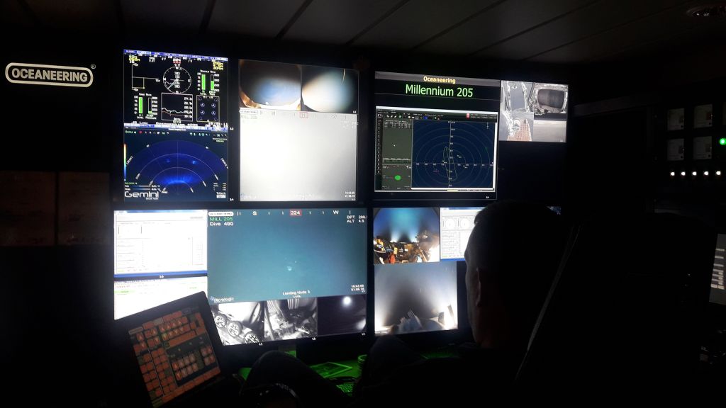 Via Bø i Vesterålen samler LoVe kontinuerlig bilder og data fra nodene på havbunnen.