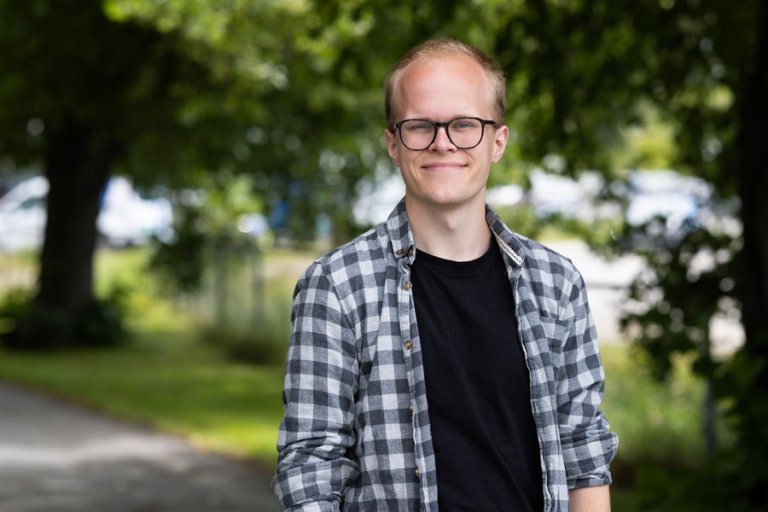 Portrett av Carl Fredrik, som har hatt studentjobb ved FFI.