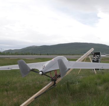Drone på oppskytingsrampe